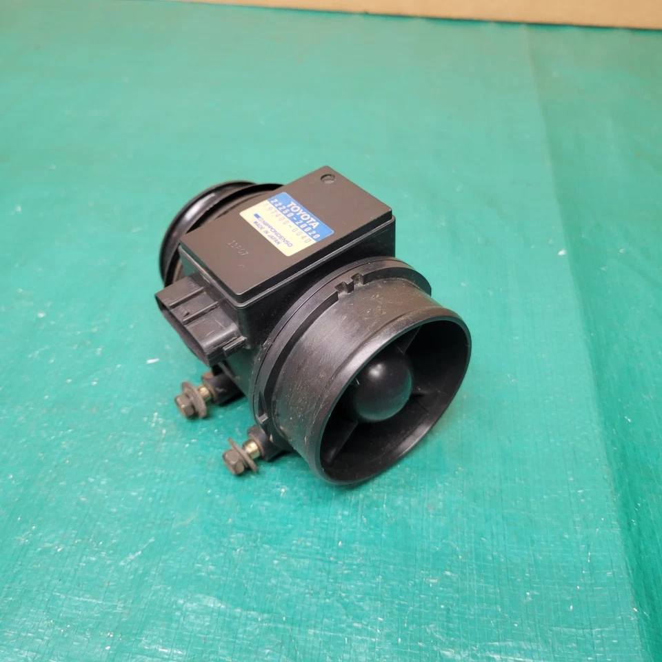 1995-1998 Toyota Previa 2TZ-FZE Air Flow Meter OEM 22250-20020 - Image 2 of 4