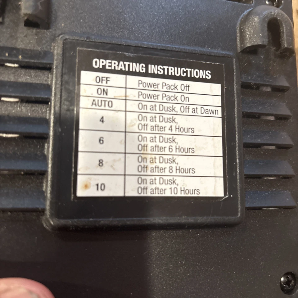 Malibu 120W Landscape Lighting Transformer Low Voltage 3100-1120-01 - Image 3 of 4