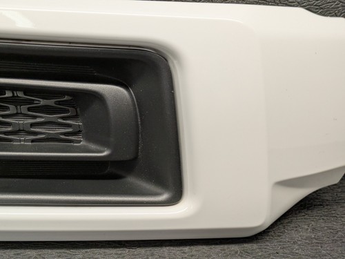 OEM 2022-2024 TOYOTA 4RUNNER RIGHT FOG LIGHT BEZEL PASSENGER 52702-35030 - Picture 7 of 16