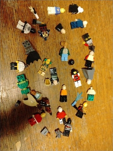 LEGO Lot Of PARTIAL FIGURES Batman Creature Et + Several More MOST INCOMPLETE? - Picture 11 of 17