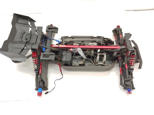 SUPER HD Traxxas Sledge 1/8 4wd Monster Truck Roller Slider Chassis RED Used - Picture 5 of 9