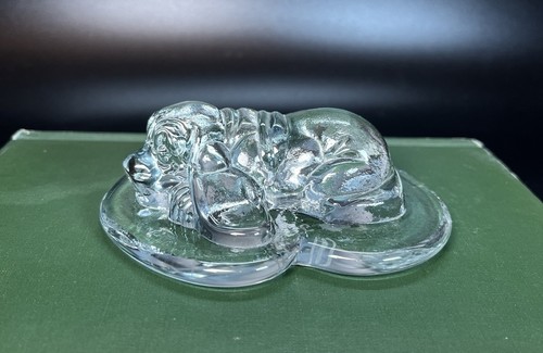 2016 Blenko Glass Clear Bassett Hound Dog or Puppy Sleeping Figurine Paperweight - Photo 2/12