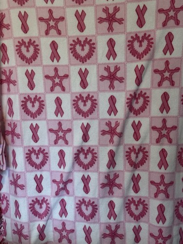 Hand Tied PINK RIBBON & HEARTS BREAST CANCER REVERSIBLE Fleece Blanket 72x42 - Picture 3 of 5