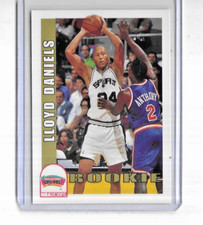 1992-93 Skybox NBA Hoops #465 Lloyd Daniels San Antonio Spurs Rookie Card. rookie card picture