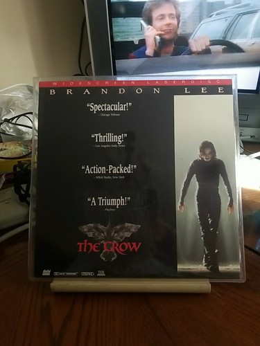 The Crow - Laserdisc 1994 - Brandon Lee - Widescreen Edition  - Picture 1 of 2