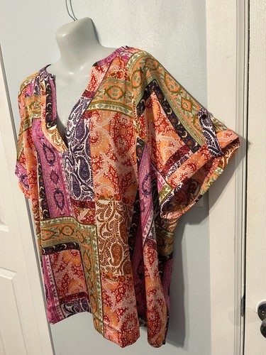 NUEVO CON ETIQUETAS JM Colección Cabricha y Cachemira Rosa Brillo Cuello en V Blusa con Puño Manga Plus 3X - Imagen 2 de 4