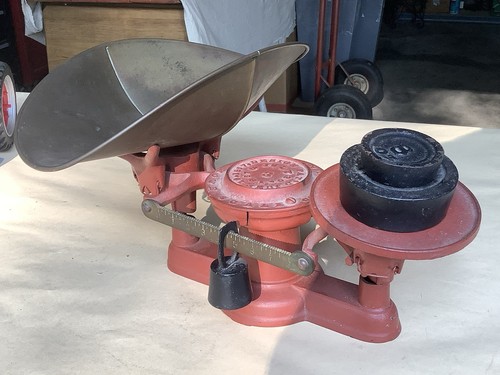Vintage 19th Century Howe Scale Co Red Cast Iron Scale With Weights - Picture 12 of 12