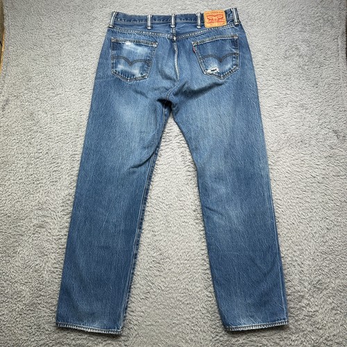 Jeans Levis 501 para hombre 34x31 azul desgastado desvanecido recto botón americano mosca - Imagen 2 de 14