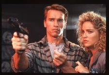 Total Recall Arnold Schwarzenegger Sharon Stone Original Photo Transparency 1989