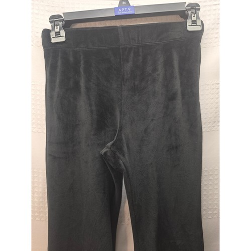 Eyeshadow Girls Flare Pants Velvet SIze 10/12 Black Pull on NWOT - Picture 2 of 8