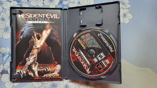 Resident Evil Outbreak File #2 (PlayStation 2, 2004) NTSC-U/C game - Picture 2 of 3