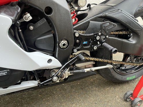Yamaha R6 2co - Picture 5 of 7