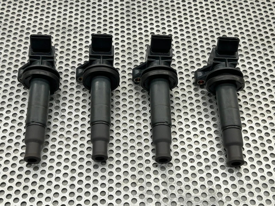 Juego de 4 bobinas de encendido Denso 1,8 L Toyota MR2 Spyder 2000-2005 Foto 3 de 4