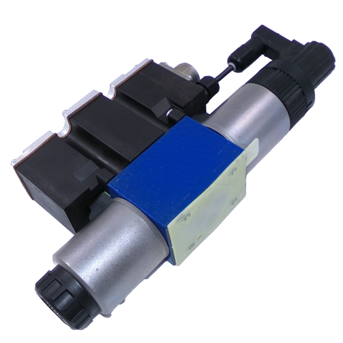 Válvula direccional proporcional Rexroth 4WREE 6 V1-08-24/G24K31/F1M (R901393960) - Imagen 5 de 6