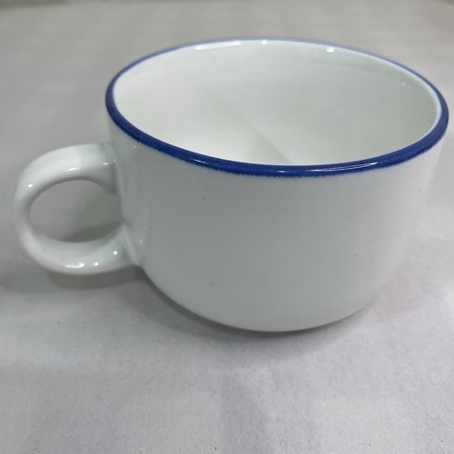 Taza blanca de gres de la firma Japón con borde azul 10,5 oz café té - Imagen 1 de 16