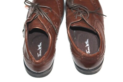 Thom McAn Men display picture 1