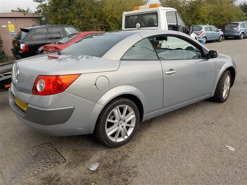 TUBO DE TECHO MEGANE CONVERTIBLE CC CABRIOLET 2003-2008 (11) NÚMERO 33 - Imagen 3 de 4