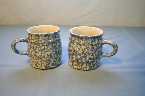 2 Workshops of Gerald Henn Blue Spongeware Mugs Roseville Ohio