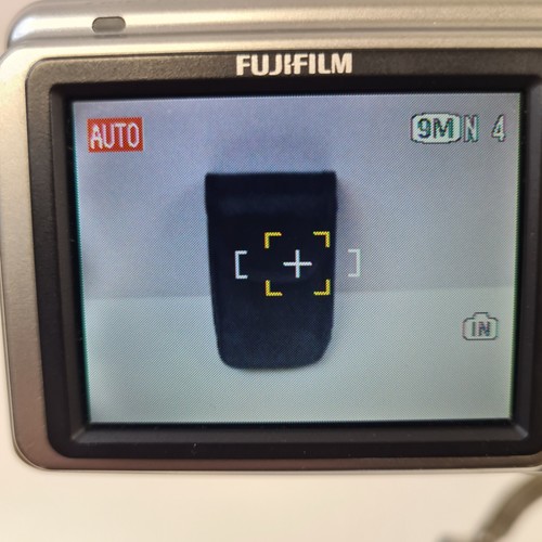 Fujifilm Finepix A900 9.0MP Digital Camera & Case Fully Working - Picture 9 of 17