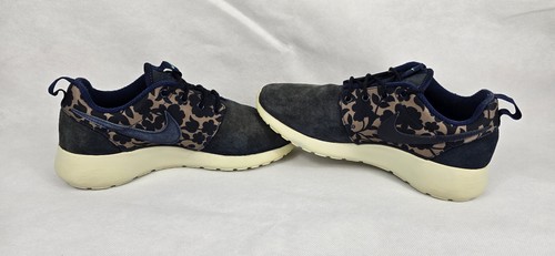 Womens Nike Roshe One Liberty Trainers. Blue. UK Size 5. - Picture 2 of 13