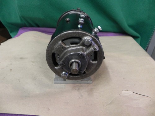 1102684 Delco Generator, Nash , 1941-'42, 1B28, 6V. Re-manufactured. - Picture 3 of 5