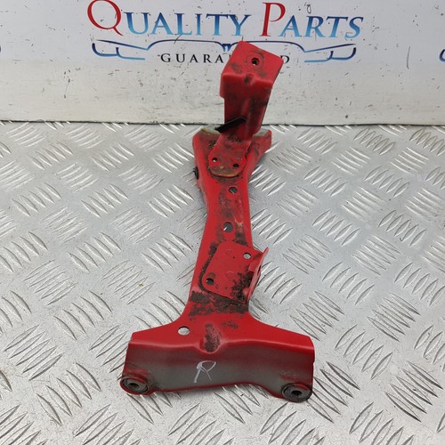AUDI A3 FRONT WING MOUNT BRACKET RIGHT DRIVER SIDE 8V 2015 8V0821136C - Picture 2 of 15