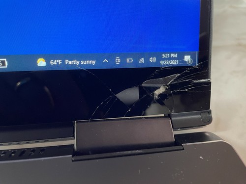 Lenovo Yoga 710-15IKB 15.6" FHD Touch i5-7200U 8GB 256GB DAMAGED HINGE & SCREEN - Picture 2 of 10
