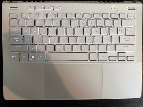 Asus ROG Zephyrus G14 GA402 QHD+ 4 GHz Ryzen 9 7940HS 16GB 512GB RTX 4060 - Picture 2 of 13