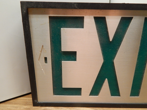 SERIE ALLARME FARO VINTAGE X METALLO/PLASTICA INSEGNA USCITA VERDE - Foto 2 di 10