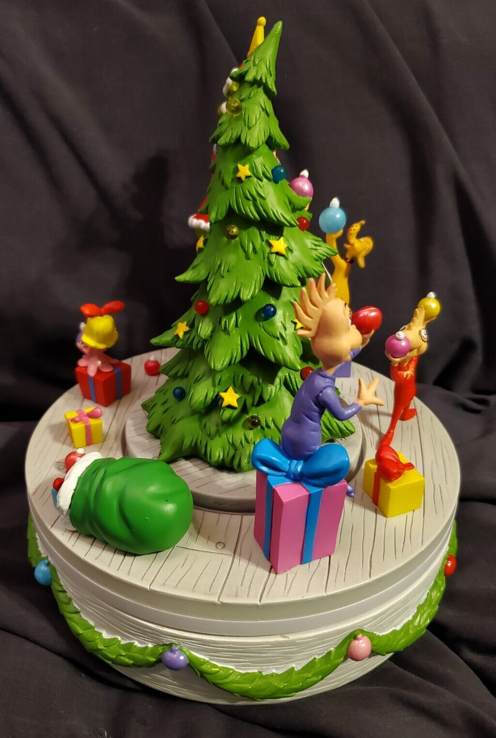 Picture 3 of 16