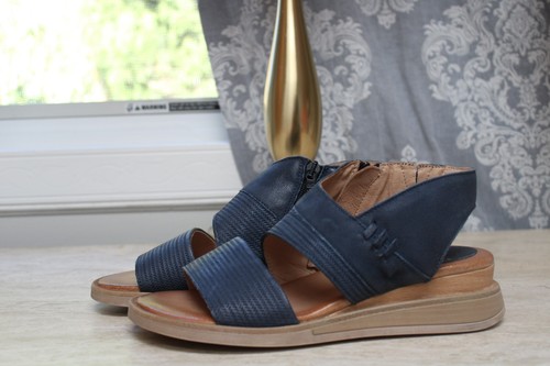 Miz Mooz - Wide Width Leather Sandals - Cece - River - EU 37W US 7W - Picture 3 of 10