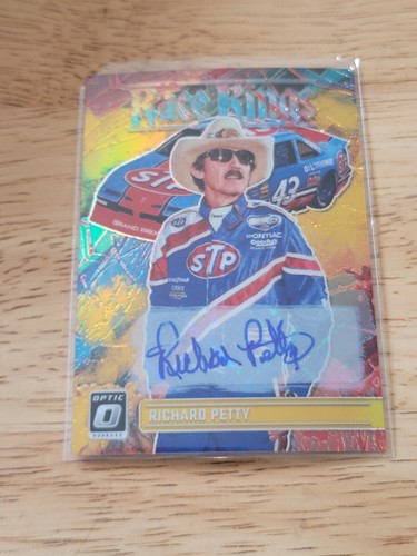 2024 Donruss Racing #191 Richard Petty Race Kings Optic Gold Prizm Auto 07/10 - Picture 1 of 2