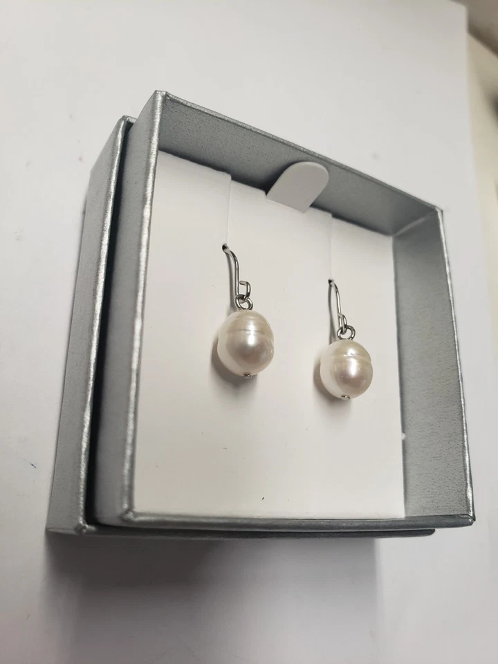 PENDIENTES COLGANTES DE PERLAS ROSAS HONORA Foto 3 de 4