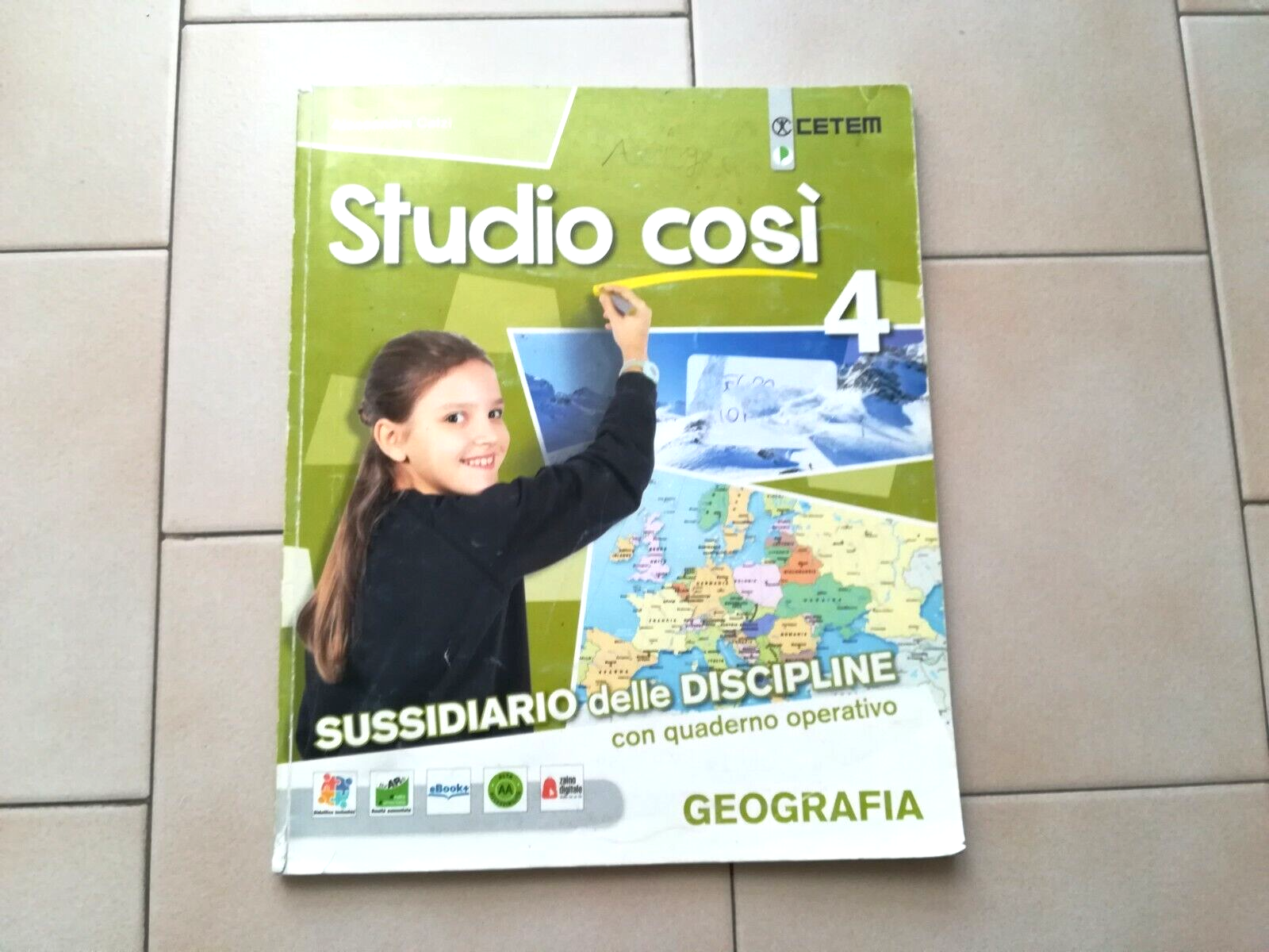 Foto 1 di 4