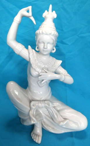 Weiße Porzellan Thai Tempeltänzerin Figur