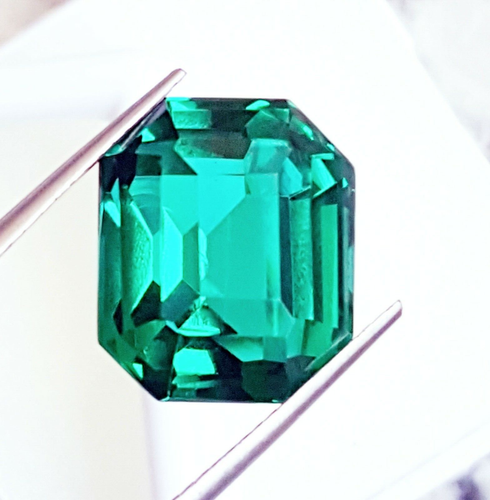 Green Topaz Radiant Cut 14.85 Ct Certified Loose Gemstone With Free Gift - 第 1/11 張圖片