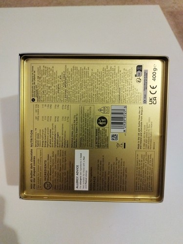 MARKS & SPENCER SANTA'S WORKSHOP MUSICAL LIGHT UP CHRISTMAS TIN (No Cookies) - Picture 3 of 7