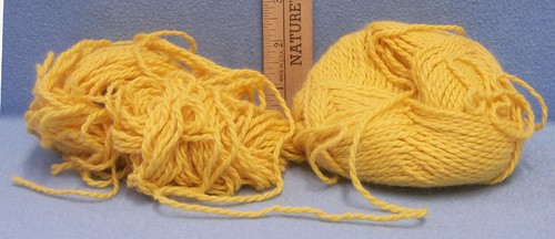 Bola suave de hilo amarillo dorado con 38 hebras piezas de ganchillo de punto artesanal - Imagen 2 de 2