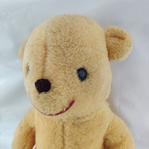 Juguete de peluche Winnie The Pooh Walt Disney MCM relleno de fibra sintética años 70 retro de colección - Imagen 7 de 11
