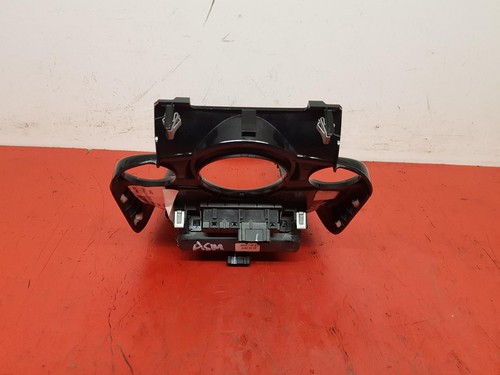 FORD FIESTA ST MK7 MOUNTUNE SCHALTKNAUF, SITZHEIZUNG TASTEN & EINFASSUNG 2014 - Bild 13 von 16