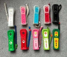 Wii Pro Classic, Nunchuck, Controller, Remote, Original, Authentic, OEM Official