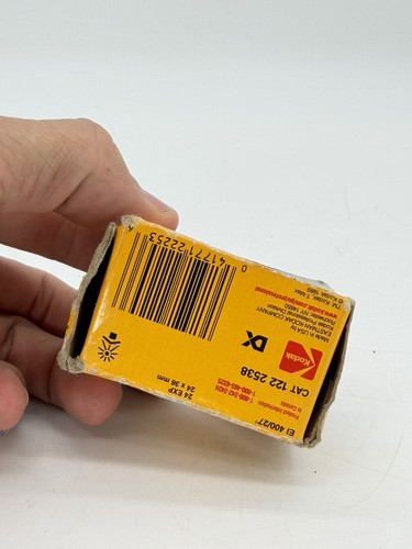 Vintage Kodak TMAX 400 35mm Professional Film Black & White 24 Exposure NEW - Picture 2 of 3