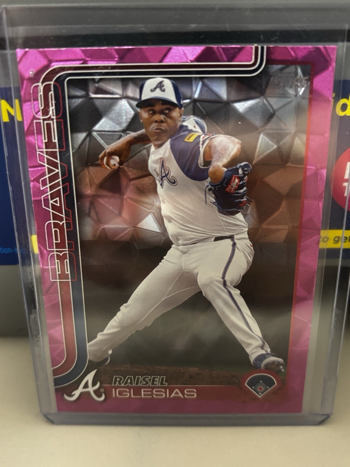 2025 Topps Series 1 - Raisel Iglesias #304 Pink Diamante Foil