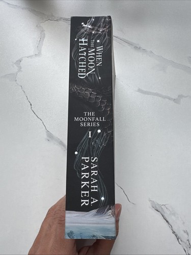 When the Moon Hatched - Paperback By Parker, Sarah A - LIKE NEW - Picture 3 of 3