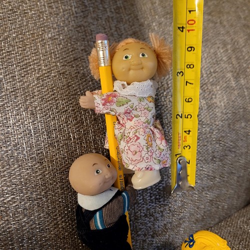 2 Mini 3" Cabbage Patch Kids 2 Doll Pencil Hugger Grabber 3,5" 80er Vintage - Bild 12 von 14