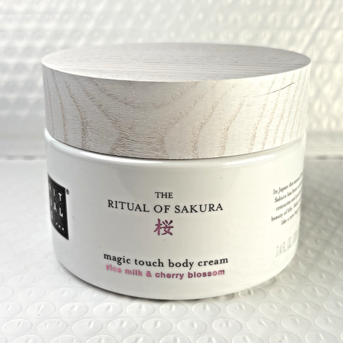 THE RITUAL OF SAKURA MAGIC TOUCH KÖRPERCREME MIT REISMILCH & KIRSCHBLÜTE 7,4 UNZEN - Bild 1 von 5