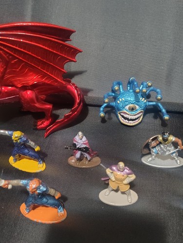 Lot of 25 Dungeons and Dragons METAL-FIGURES 2020 ASSORTED Die Cast Jada toy - Picture 7 of 8