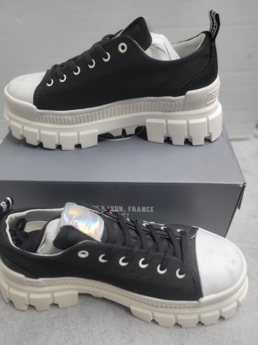 Palladium Revolt LO TX Damen-Plateauschuh schwarz/marshmallow Größe 7 M - Bild 1 von 14