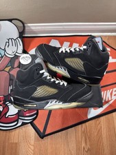 Size 8.5 - Jordan 5 Retro Black Metallic (2016) 845035-003