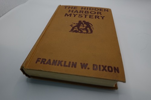 The Hidden Harbor Mystery by Franklin W. Dixon Hardy Boys 1935 - Picture 4 of 13